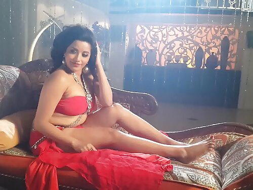 Sexploitress Ava Dev ...