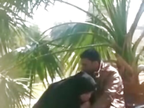 शैतानी स्लट Ficki एक ...